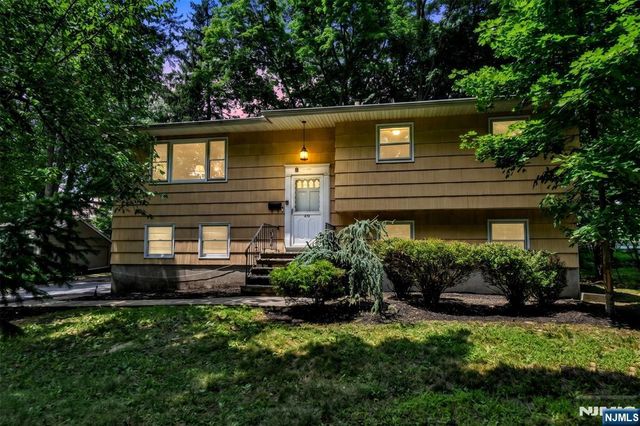 479 Goffle Road, Wyckoff, NJ 07481