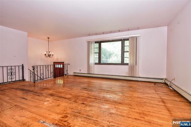 479 Goffle Road, Wyckoff, NJ 07481