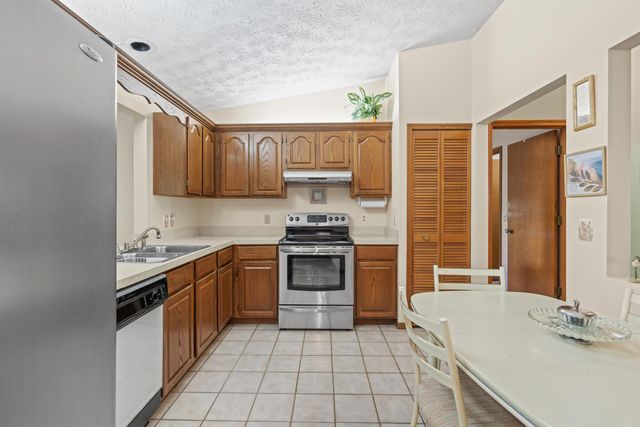 2449 SE Marseille Street, Port St Lucie, FL 34952