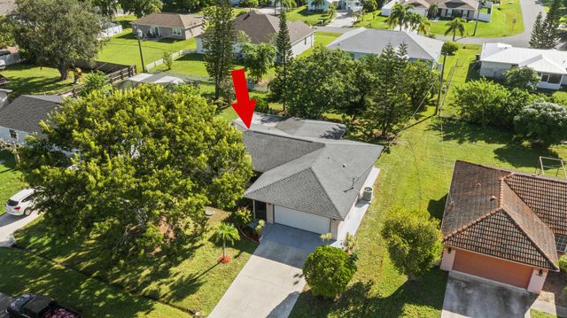 2449 SE Marseille Street, Port St Lucie, FL 34952