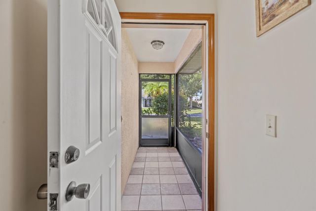 2449 SE Marseille Street, Port St Lucie, FL 34952