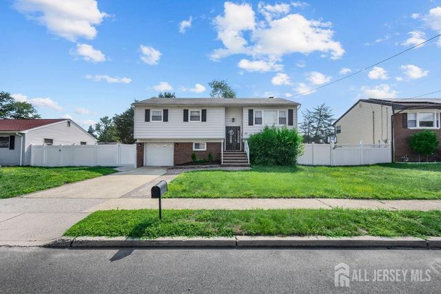 42 Shirley Boulevard, Old Bridge, NJ 08857
