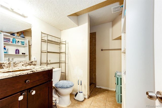 15140 E Hampden Circle, Aurora, CO 80014