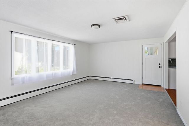 80 Lynnwood Dr, Longmeadow, MA 01106