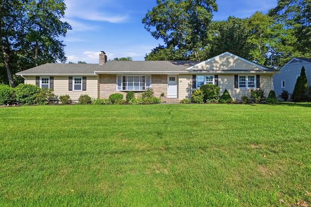 80 Lynnwood Dr, Longmeadow, MA 01106