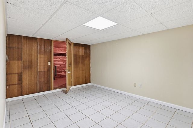 80 Lynnwood Dr, Longmeadow, MA 01106