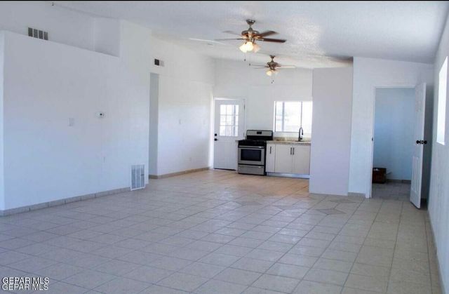 14548 Hendrik Drive, El Paso, TX 79928