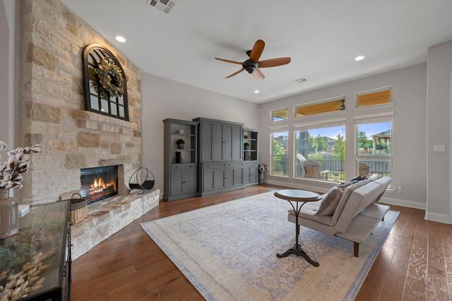 113 Swallowtail DR, Austin, TX 78737