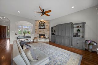 113 Swallowtail DR, Austin, TX 78737