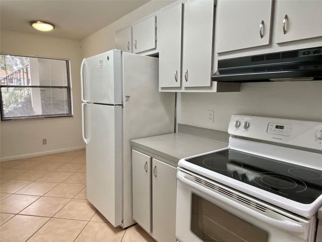 3122 SW 20th Ter 25b1, Delray Beach, FL 33445