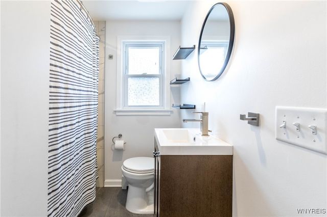 230 Glencove Road, Tonawanda, NY 14223