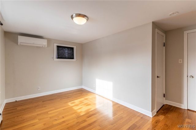 230 Glencove Road, Tonawanda, NY 14223