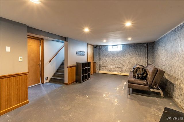 230 Glencove Road, Tonawanda, NY 14223