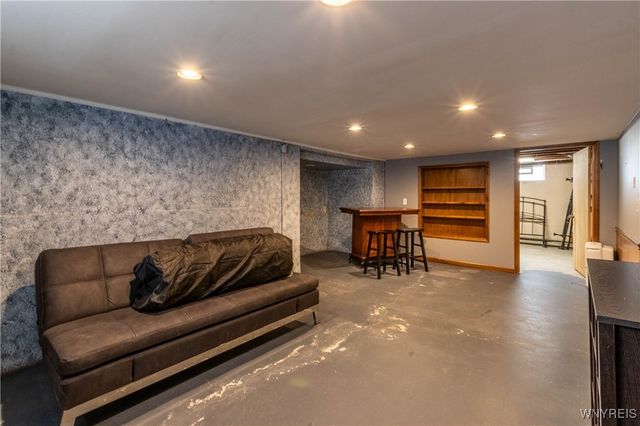 230 Glencove Road, Tonawanda, NY 14223