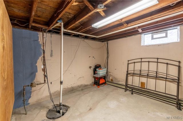 230 Glencove Road, Tonawanda, NY 14223