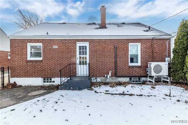 230 Glencove Road, Tonawanda, NY 14223