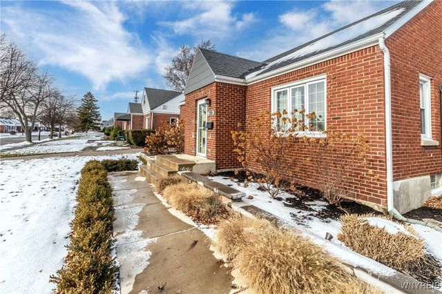 230 Glencove Road, Tonawanda, NY 14223