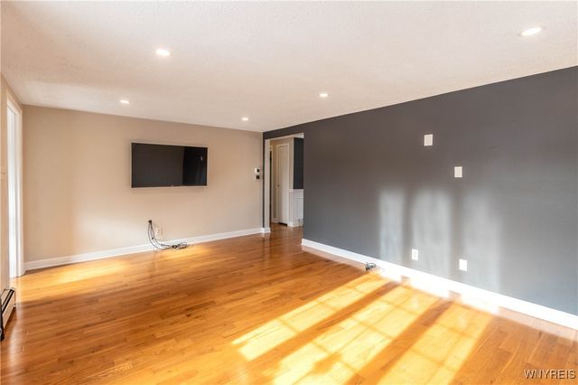 230 Glencove Road, Tonawanda, NY 14223