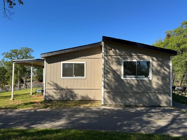 13600 Pino Ct, La Grange, CA 95329