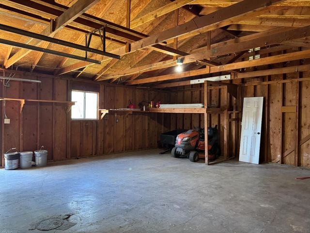 13600 Pino Ct, La Grange, CA 95329