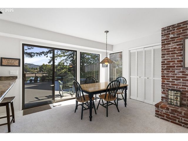 20307 Ne INTERLACHEN Ln, Fairview, OR 97024