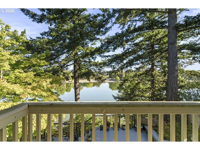 20307 Ne INTERLACHEN Ln, Fairview, OR 97024