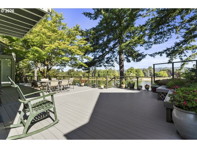 20307 Ne INTERLACHEN Ln, Fairview, OR 97024