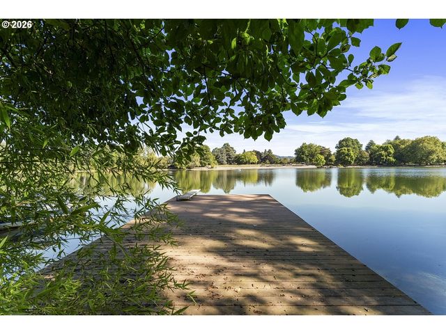 20307 Ne INTERLACHEN Ln, Fairview, OR 97024