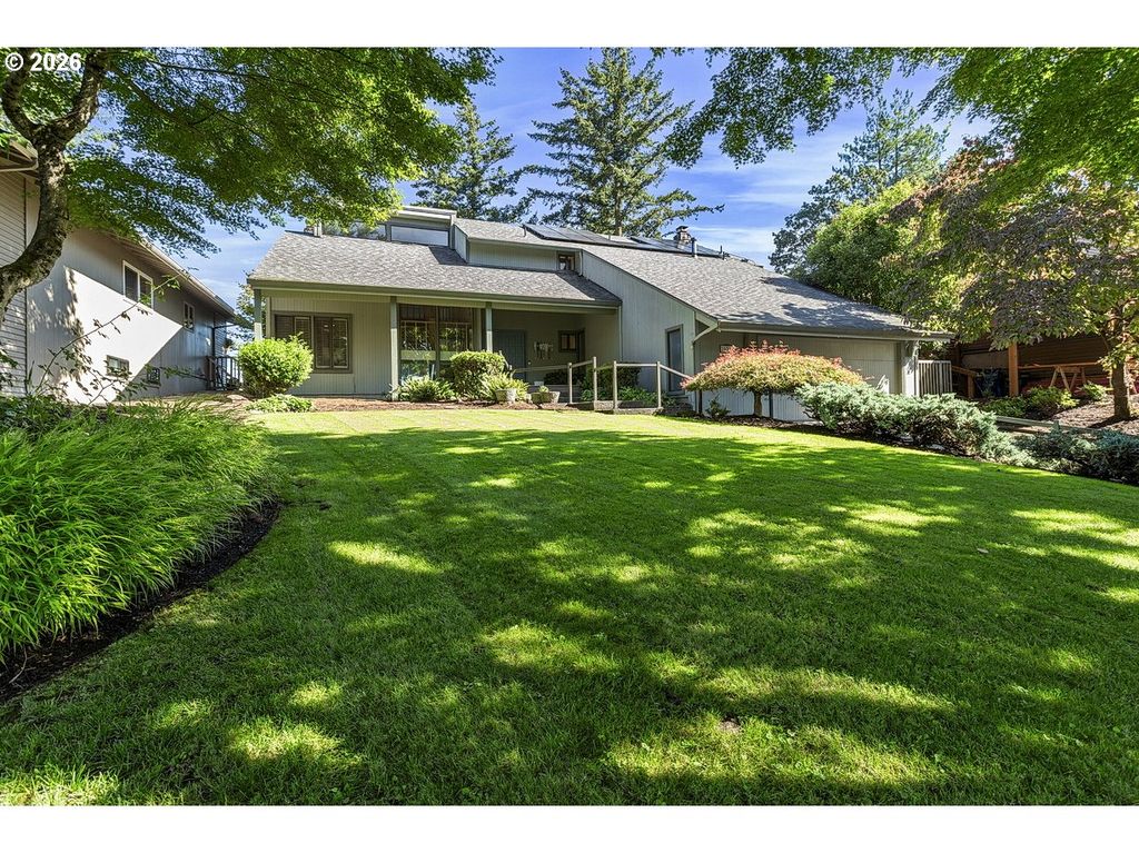 20307 Ne INTERLACHEN Ln, Fairview, OR 97024