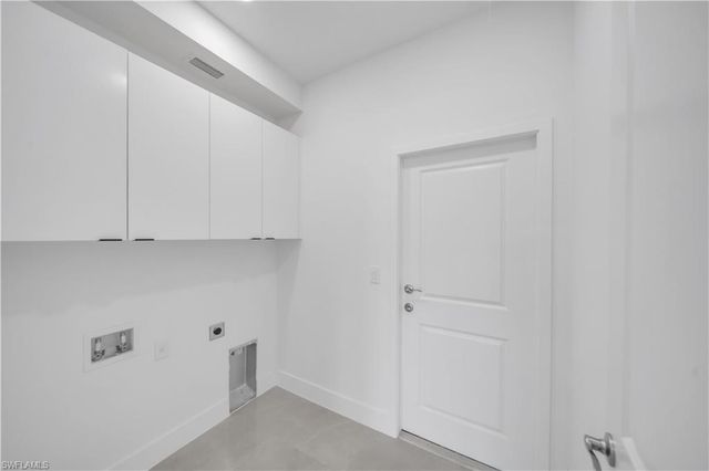 302 Palisades AVE, Lehigh Acres, FL 33974