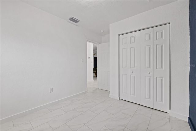 8730 N CALDER PLACE, Tampa, FL 33604