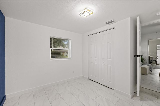 8730 N CALDER PLACE, Tampa, FL 33604