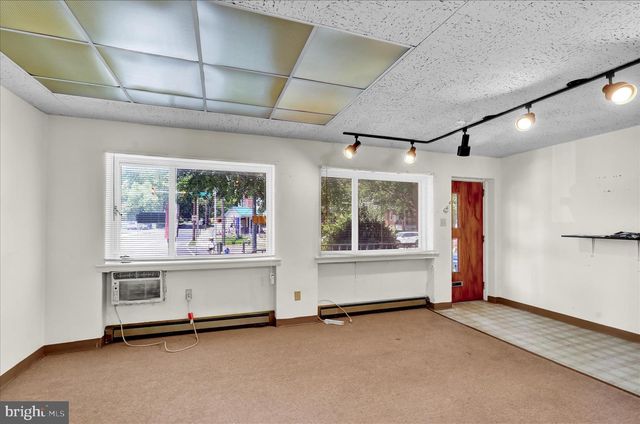 2520 PENN AV, Reading, PA 19609