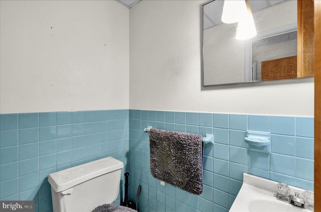 2520 PENN AV, Reading, PA 19609