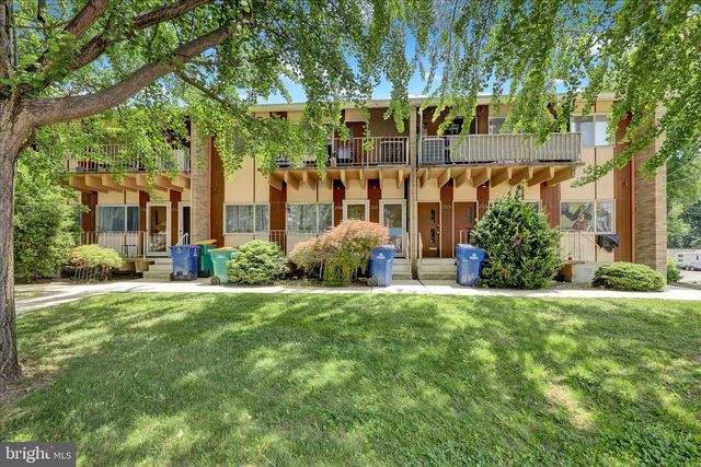 2520 PENN AV, Reading, PA 19609