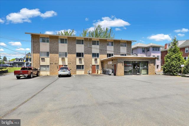 2520 PENN AV, Reading, PA 19609