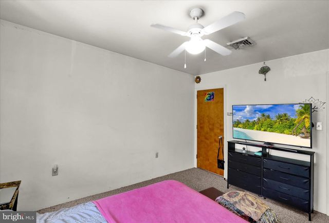 2520 PENN AV, Reading, PA 19609