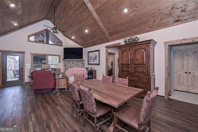 110 RIDGECREST, Ellijay, GA 30540