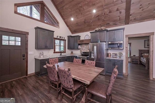 110 RIDGECREST, Ellijay, GA 30540