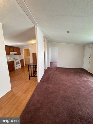 56 COOL BREEZE, Middle River, MD 21220