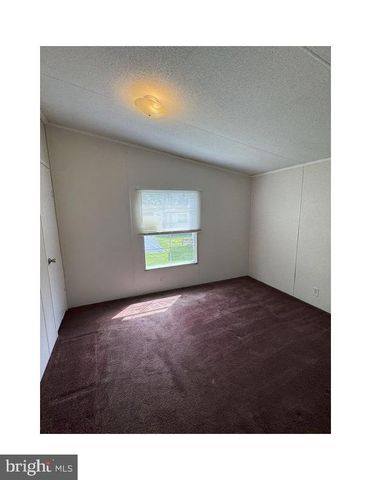 56 COOL BREEZE, Middle River, MD 21220