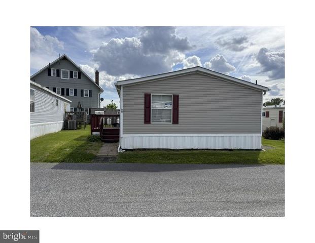 56 COOL BREEZE, Middle River, MD 21220