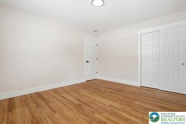 1652 Pleasant View Road, Lower Saucon Twp, PA 18015