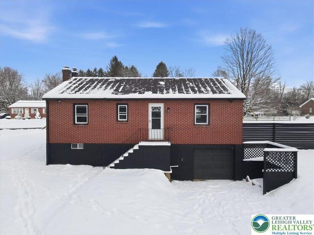 1652 Pleasant View Road, Lower Saucon Twp, PA 18015