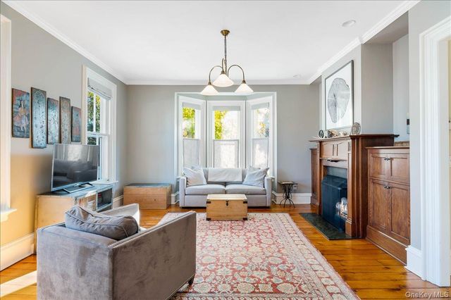 322 N Broadway, Nyack, NY 10960
