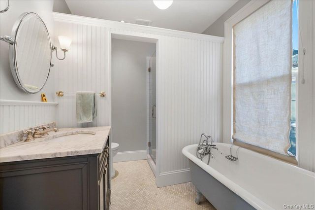 322 N Broadway, Nyack, NY 10960