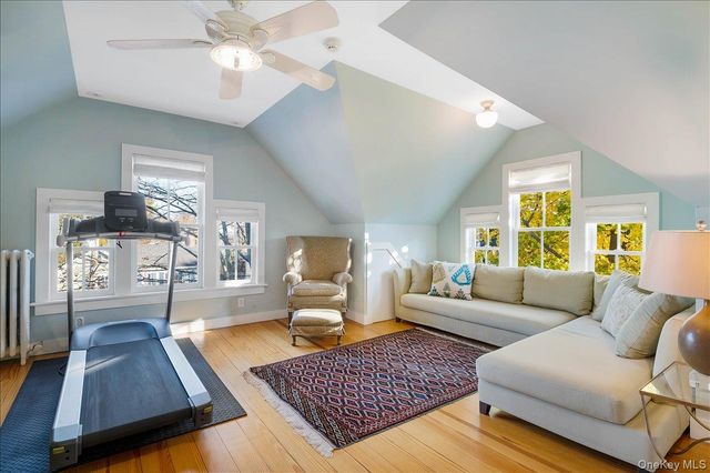 322 N Broadway, Nyack, NY 10960