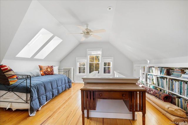 322 N Broadway, Nyack, NY 10960
