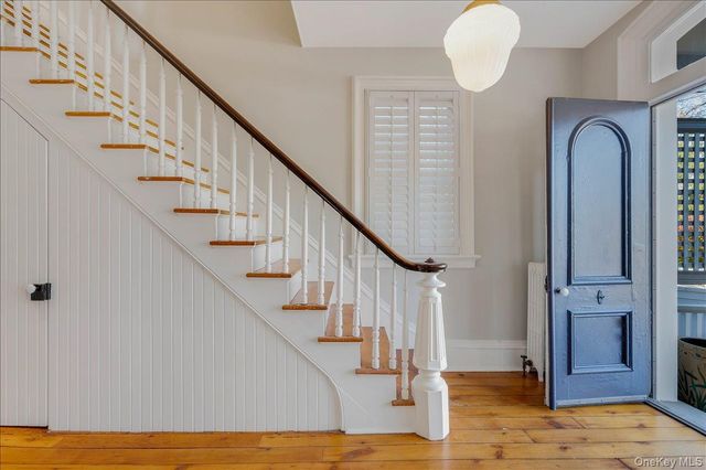 322 N Broadway, Nyack, NY 10960