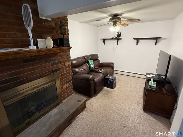 67 Gail Drive, Naugatuck, CT 06770